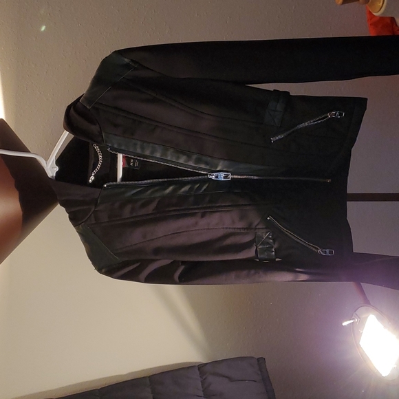 Coats - SUPER Flash $69 ALL - Picture 2 of 11